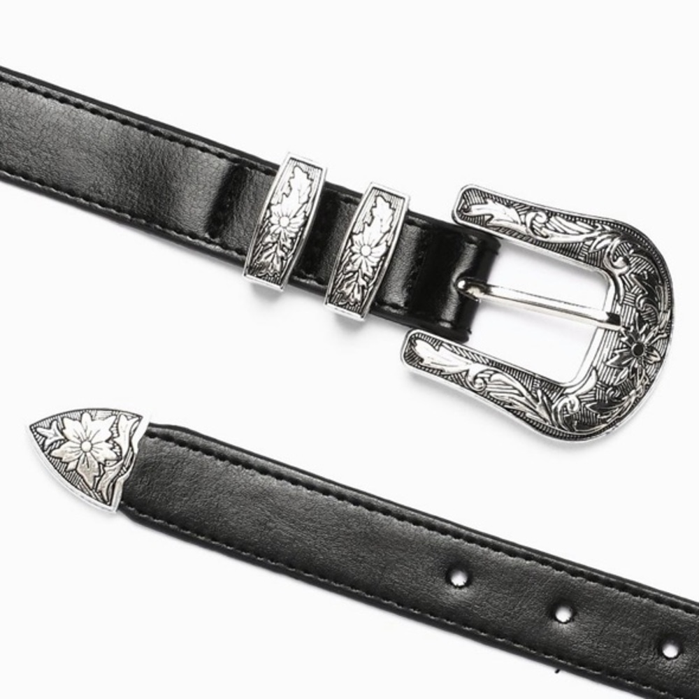 NWOT Nastygal Black Western Belt